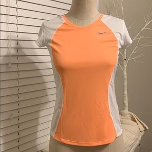 Nike Dri-Fit Running Top S NWT